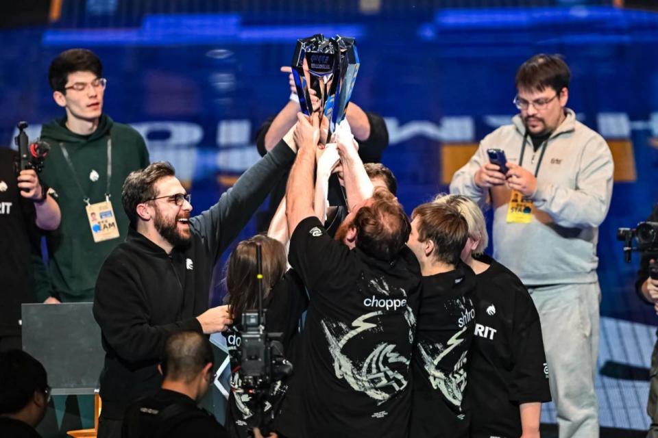 LOL官推告别Bjergsen：感谢你给我留下那段难以置信的回忆！